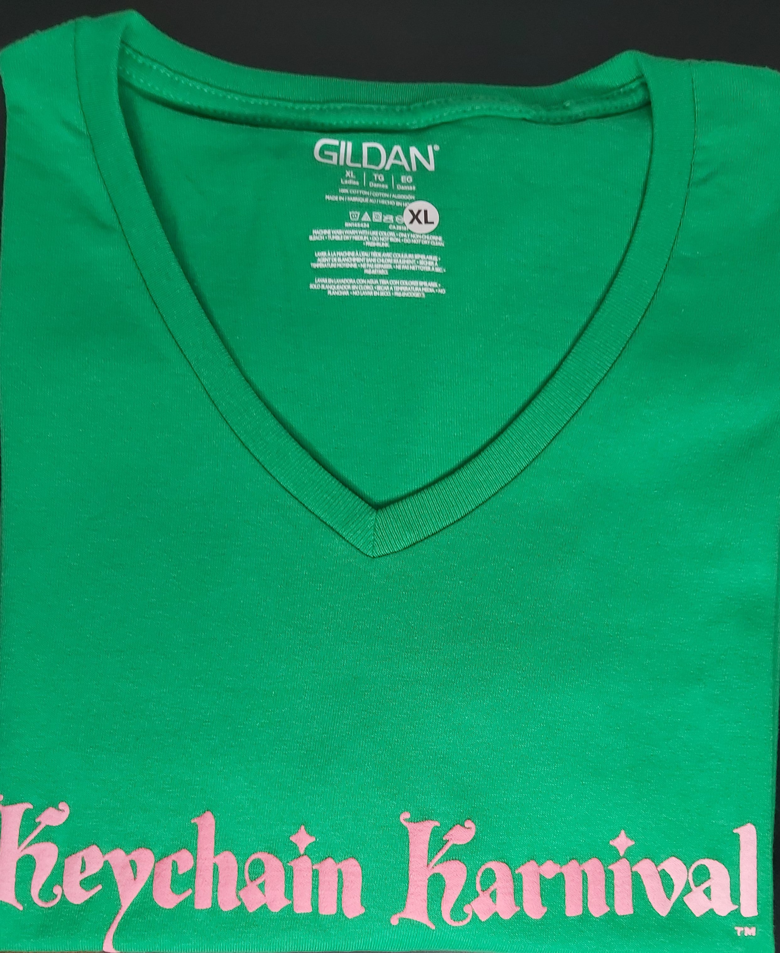 Keychain Karnival T-shirt - Puff Print - V-Neck